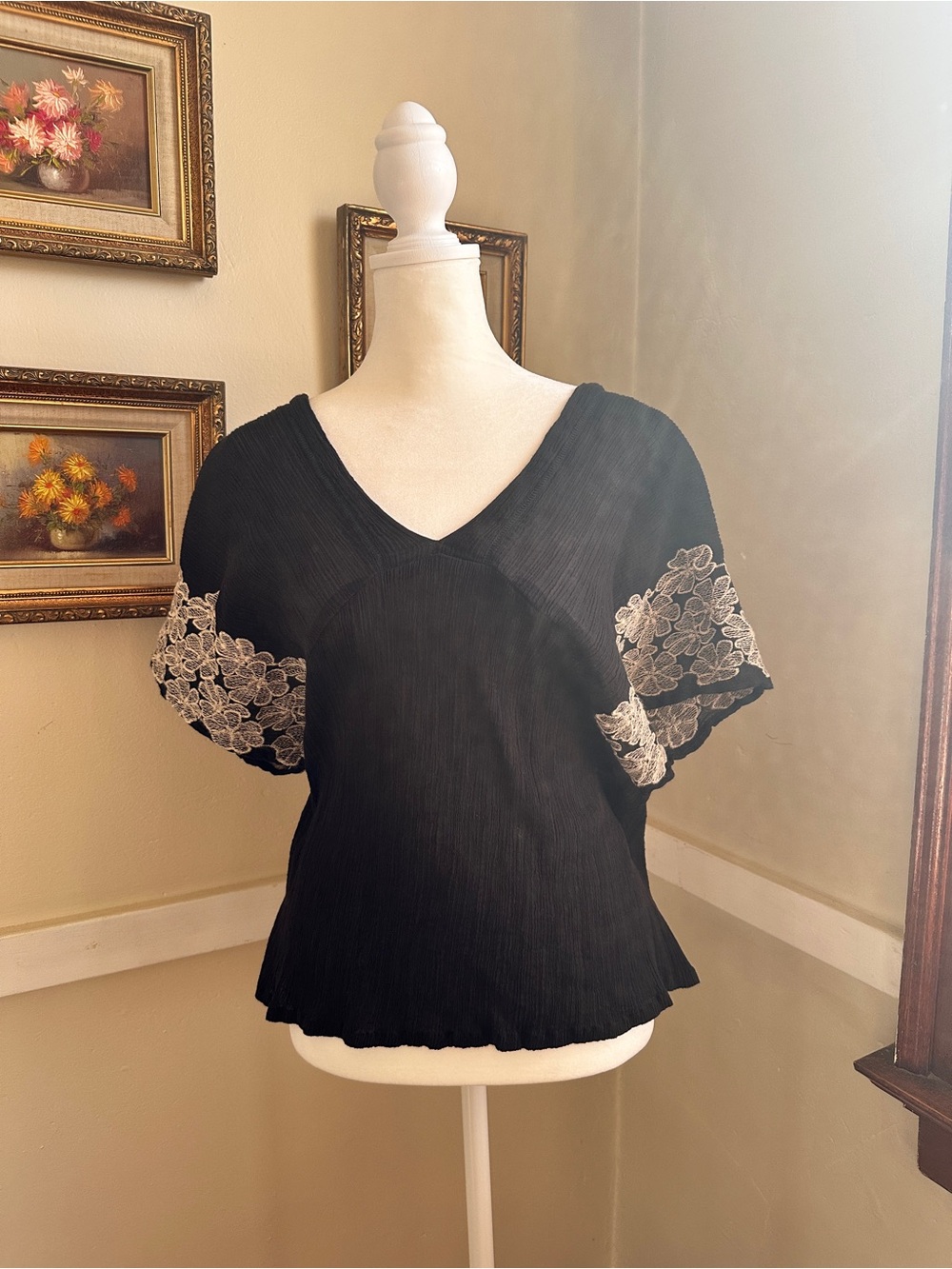 100% Cotton Black V-Neck Top with Cream Embroidered Sleeves OS